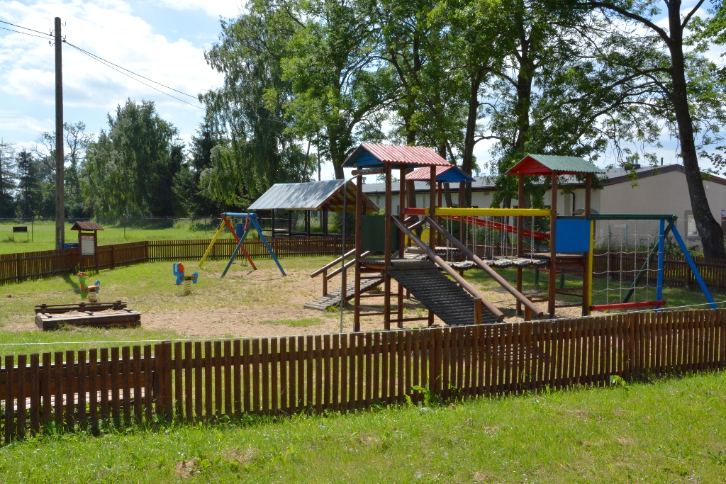 Plac zabaw Mierzym